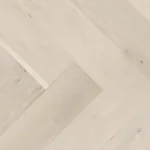 Barlinek Trivor Herringbone 130 Tölgy, matt-lakkozott halszálka parketta. 1WC000008 Végkiárusítás