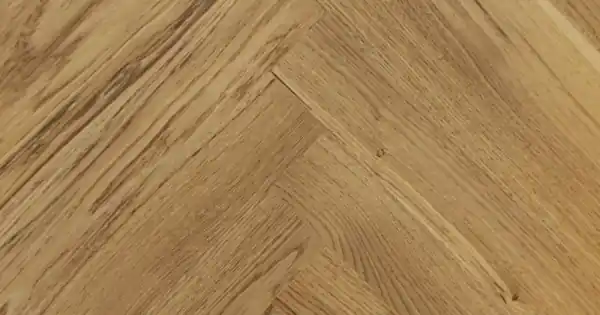 Boen Prestige Herringbone Tölgy Soft Brown, Cottage, Live Matt Lakkozott Plus halszálka parketta. 10154755 Legkelendőbb