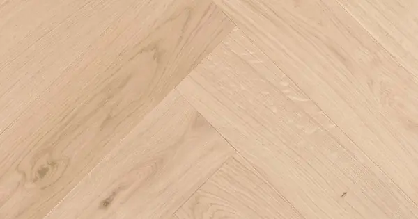 Vásárlói kedvenc Gajewski Herringbone 600 Rustik Tölgy, Bolonia Old, matt-lakkozott halszálka parketta