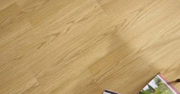 Vedd meg most Arbiton Woodric SILVA OAK CW 304 klikkes spc padló