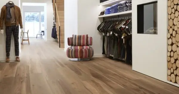 COREtec Essentials 1500+ Ocala Walnut 68 50LVRE2068 klikkes vinyl padló int. parafa alátéttel Legjobb ár