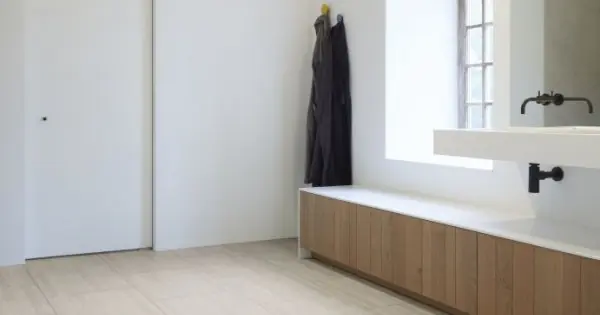 COREtec Essentials Tile+ Lyra 57 50LVTE1857 klikkes vinyl padló int. parafa alátéttel Akció