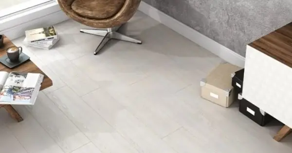 Ajánlat AGT Natura Line Aqua 24H Nil nedvességálló laminált padló. PRK502