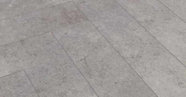 Gyors kiszállítás Kronotex Herringbone, 4739 CEMENT PESARO halszálka laminált padló