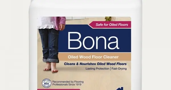 Bona Cleaner for Oiled Floors Refill utántöltő - Olajozott padlókhoz - 2.5L. WM700115023 Szezonális akció