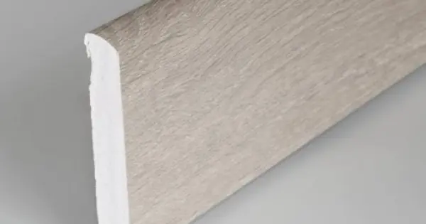 Kedvezmény GT Flooring műanyag szegélyléc Terra/GTELCE003 padlóhoz. NGF012
