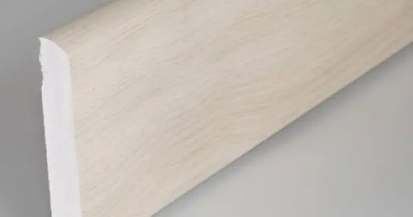 Gyors szállítás GT Flooring műanyag szegélyléc Try/GTNACG013 padlóhoz. NGF0G0