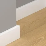 Vedd meg online Krono Original LK80L-9002 fehér MDF szegélyléc