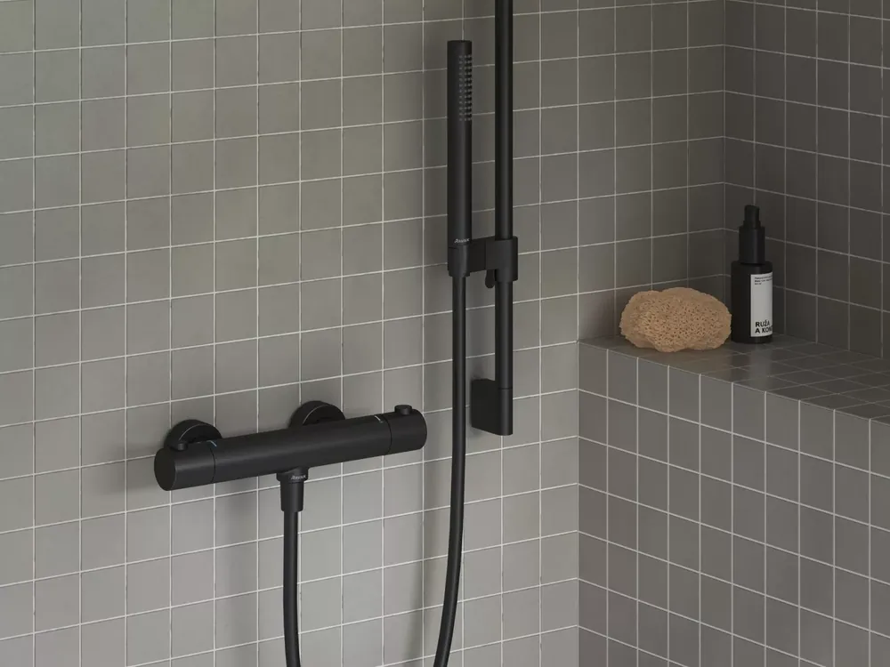 Puri termoszátos fali zuhanycsaptelep 150 mm PU 033.20BLM, matt fekete Legnépszerűbb