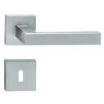 METRO KILINCSGARNITÚRA NÉGYZ.ROZETTÁS KULCSOS INOX MAESTRO 03241 Prémium