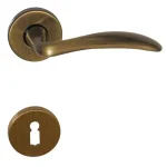 Legkelendőbb RAFFAELLA KILINCSGARNITÚRA ROZETTÁS KULCSOS SÚROLT BRONZ MAESTRO 103696921101
