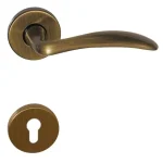 Biztonságos fizetés RAFFAELLA KILINCSGARNITÚRA ROZETTÁS CILINDERES SÚR.BRONZ MAESTRO 103696921201