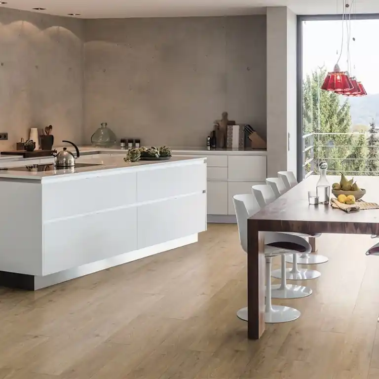 Oak Sicilia Puro Gran Via AQUA laminált padló Silent Pro hangszigeteléssel 243 x 2200 Árcsökkenés