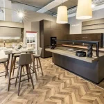 Biztonságos vásárlás Kaindl Fortress Ashford Halszálka Mintás Laminált Padló K4379Rh 8Mm Ac4 2,7 M2/Csomag