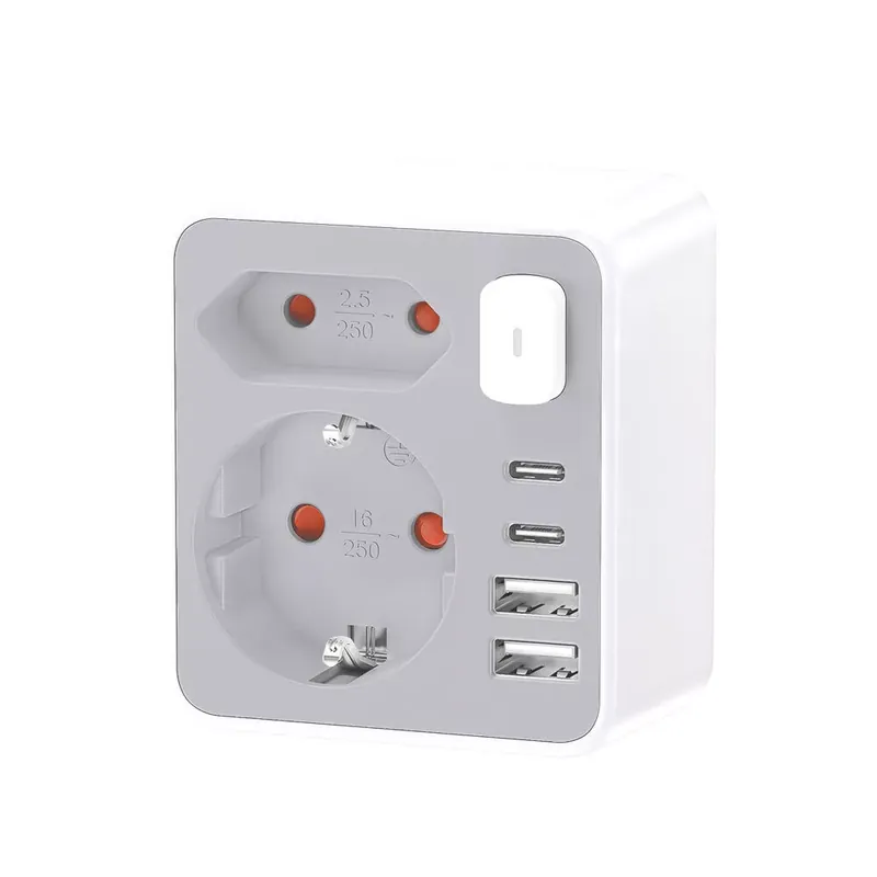 Technik Professional WG Elosztó Fali 2 utas + 2 x USB-C + 2 x USB-A + kapcsoló Expressz szállítás